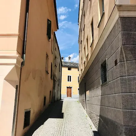 Apartment Centrally Located In