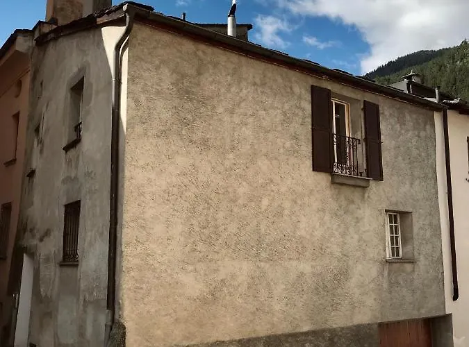 Centrally Located In * Poschiavo